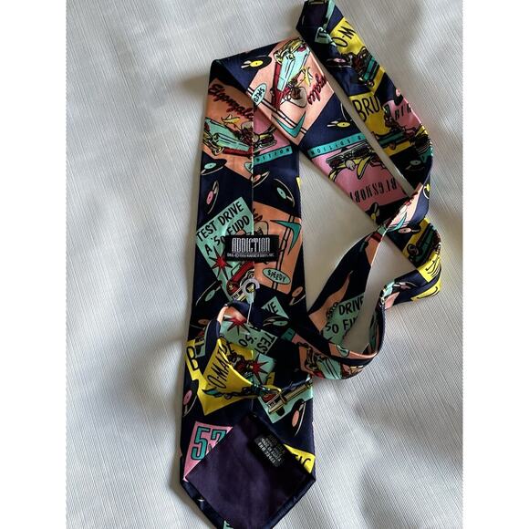 Vintage TIE Addiction Warner Bros Looney Tunes Black 100% Silk 1991 - Picture 2 of 5